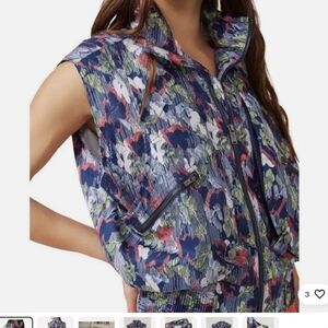 FREE PEOPLE FP MOVEMENT Womens Medium Off The Grid Printed  VEST JACKET